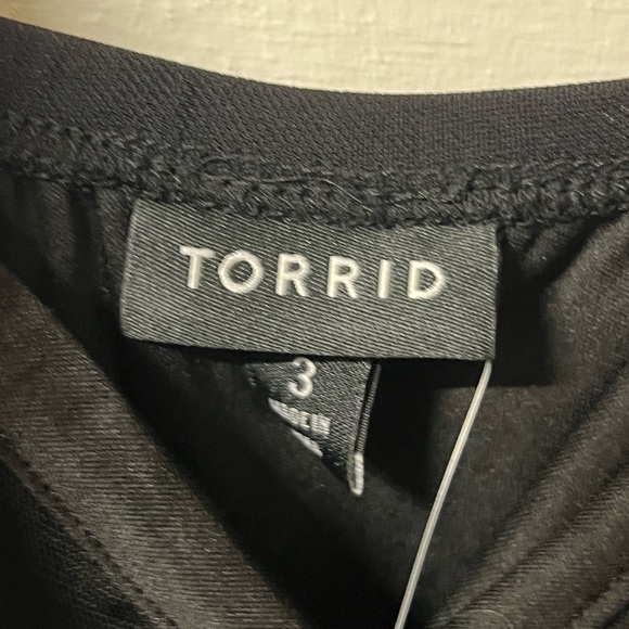 Torrid Black Mesh Babydoll Tank Top Goth Whimsigoth Fairy Goth Size 3 - Picture 3 of 8